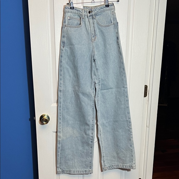 WeWoreWhat High Rise Wide Leg Jeans in ODG Light Wash - Picture 3 of 6
